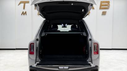 Rolls Royce Cullinan - Thahab Motors Luxury Car Dealership Dubai