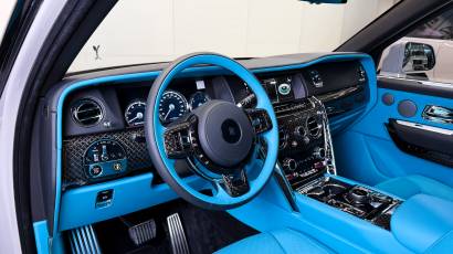 Rolls Royce Cullinan - Thahab Motors Luxury Car Dealership Dubai