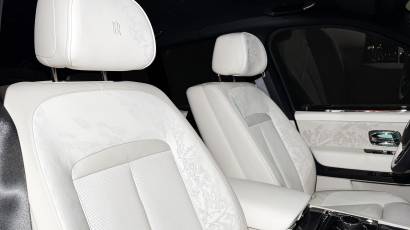 Rolls Royce Cullinan - Thahab Motors Luxury Car Dealership Dubai