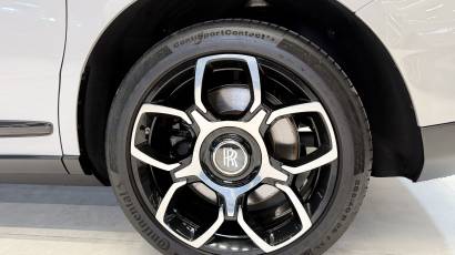 Rolls Royce Cullinan - Thahab Motors Luxury Car Dealership Dubai