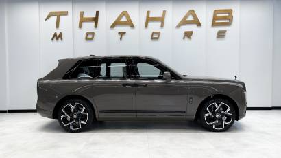 Rolls Royce Cullinan - Thahab Motors Luxury Car Dealership Dubai