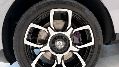Rolls Royce Cullinan - Thahab Motors Luxury Car Dealership Dubai