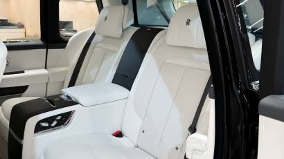 Rolls Royce Silver Badge - Thahab Motors Luxury Car Dealership Dubai