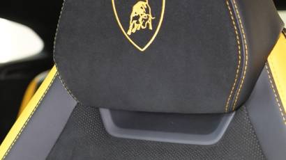 Lamborghini Urus - Thahab Motors Dubai Luxury Car Dealership