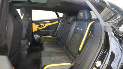 Lamborghini Urus - Thahab Motors Luxury Car Dealership DubaiRolls Royce Cullinan - Thahab Motors Luxury Car Dealership Dubai