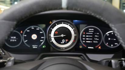 Porsche 911 Dakar - Thahab Motors Luxury Car Dealership Dubai
