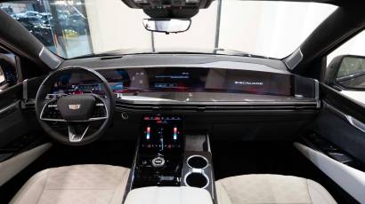 Cadillac Escaled V - Thahab Motors Luxury Car Dealership - Dubai