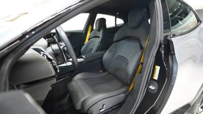 Ferrari Purosangue - Thahab Motors Luxury Car Dealership DubaiRolls Royce Cullinan - Thahab Motors Luxury Car Dealership Dubai