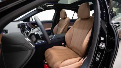 Mercedes-Benz E-Class E 200 - Thahab Motors Luxury Car Dealership - Dubai