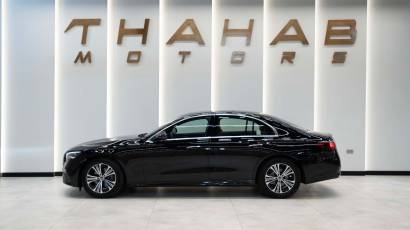 Mercedes-Benz E-Class E 200 - Thahab Motors Luxury Car Dealership - Dubai