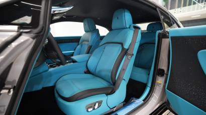 Rolls-Royce Spectre- Thahab Motors Luxury Car Dealership DubaiRolls Royce Cullinan - Thahab Motors Luxury Car