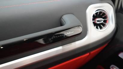 Mercedes-Benz G 63 AMG - Thahab Motors Luxury Car Dealership - Dubai