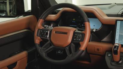 Land Rover Defender - 2025 - Thahab Motors Luxury Car Dealership Dubai
