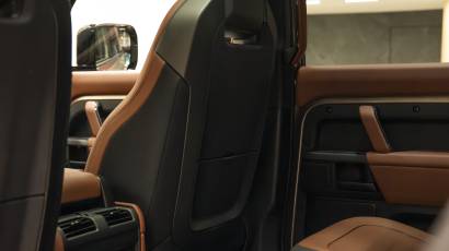 Land Rover Defender - 2025 - Thahab Motors Luxury Car Dealership Dubai