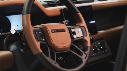 Land Rover Defender - 2025 - Thahab Motors Luxury Car Dealership Dubai