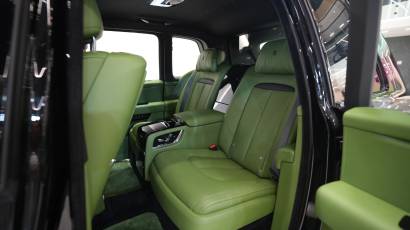 Rolls-Royce Cullinan Black Badge - 2023 - Thahab Motors Luxury Car Dealership Dubai