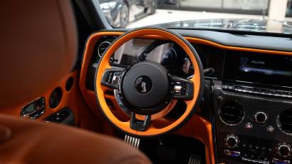 Rolls-Royce Cullinan Black Badge - 2025 - Thahab Motors Luxury Car Dealership Dubai