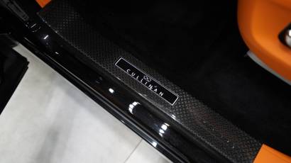 Rolls-Royce Cullinan Black Badge - 2025 - Thahab Motors Luxury Car Dealership Dubai