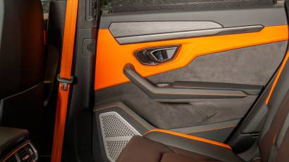 Lamborghini Urus SE - 2025 - Thahab Motors Luxury Car Dealership Dubai (4)