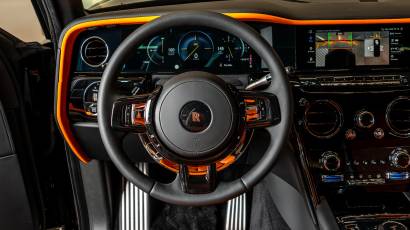 Rolls-Royce Cullinan Black Badge - 2025 - Thahab Motors Luxury Car Dealership Dubai