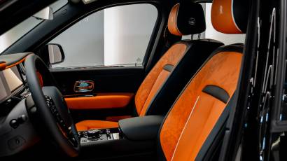 Rolls-Royce Cullinan Black Badge - 2025 - Thahab Motors Luxury Car Dealership Dubai