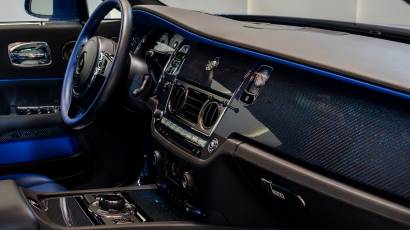 Rolls-Royce Wraith Black Badge - 2020 - Thahab Motors Luxury Car Dealership Dubai