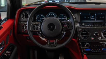 Rolls-Royce Cullinan - Black Badge - 2022 - Thahab Motors Luxury Car Dealership Dubai