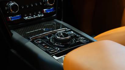 Rolls-Royce Cullinan - Black Badge - 2022 - Thahab Motors Luxury Car Dealership Dubai