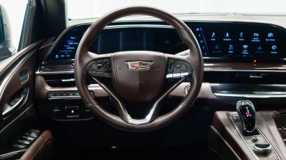 Cadillac Escalade Sport Platinum - GCC - 2021 - Thahab Motors Luxury Car Dealership Dubai