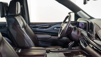 Cadillac Escalade Sport Platinum - GCC - 2021 - Thahab Motors Luxury Car Dealership Dubai