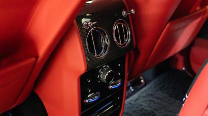 Rolls-Royce Cullinan - Black Badge - 2021 - Thahab Motors Luxury Car Dealership Dubai