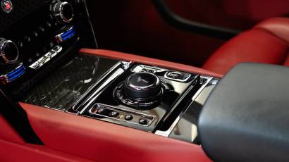 Rolls-Royce Cullinan - Black Badge - 2021 - Thahab Motors Luxury Car Dealership Dubai