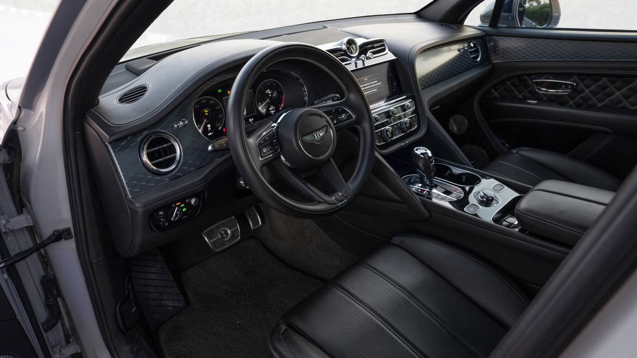 Bentley Bentayga - 2021- European - Thahab Motors Luxury Car Dealership Dubai