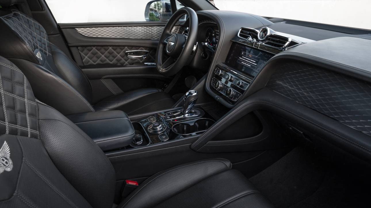 Bentley Bentayga - 2021- European - Thahab Motors Luxury Car Dealership Dubai