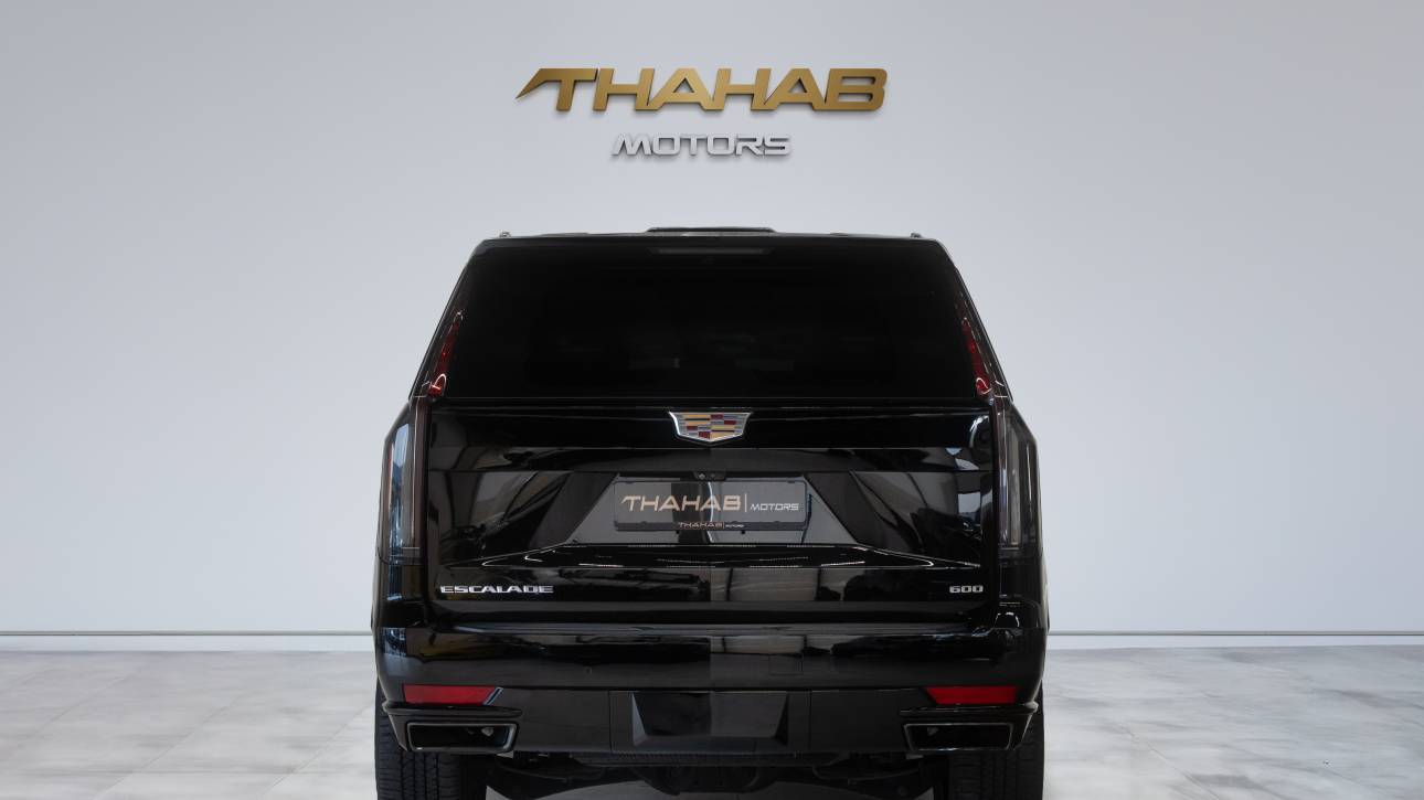 Cadillac Escalade Sport Platinum - GCC - 2021 - Thahab Motors Luxury Car Dealership