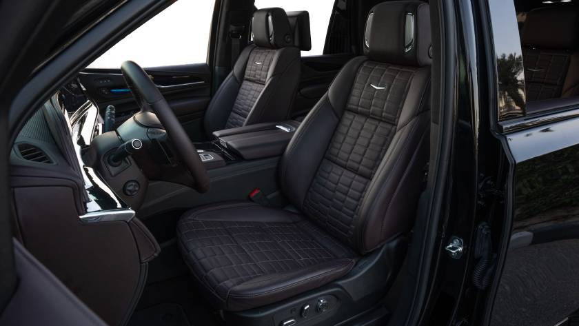 Cadillac Escalade Sport Platinum - GCC - 2024 - Thahab Motors Luxury Car Dealership Dub (8)