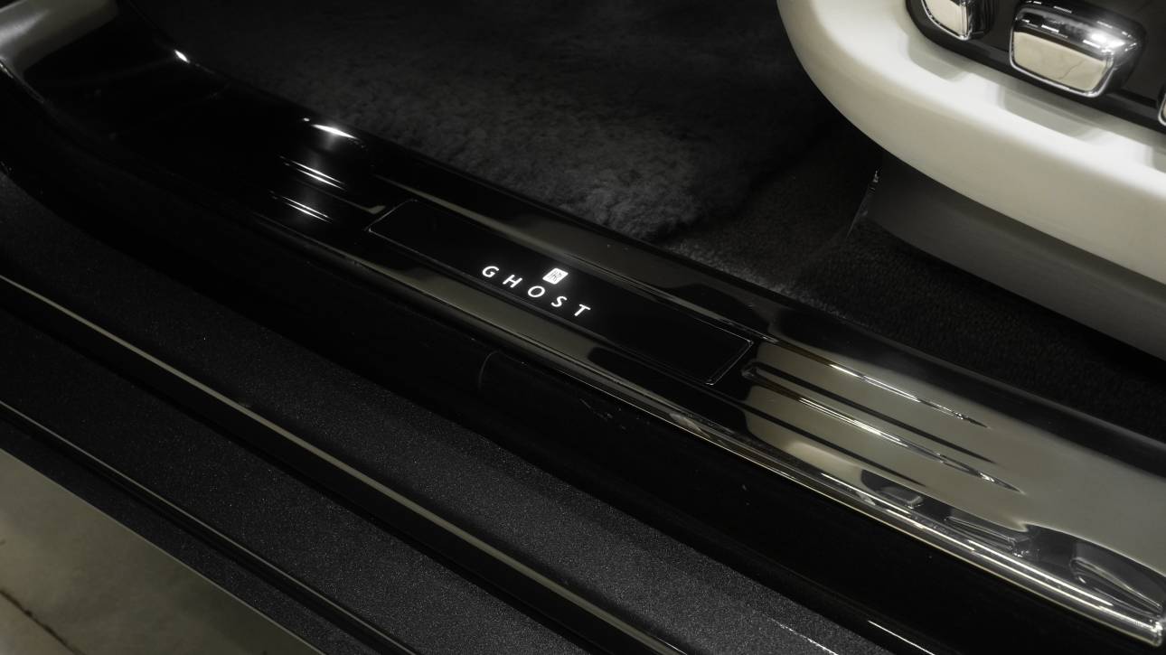Rolls-Royce Ghost - 2024 - Thahab Motors Luxury Car Dealership Dubai