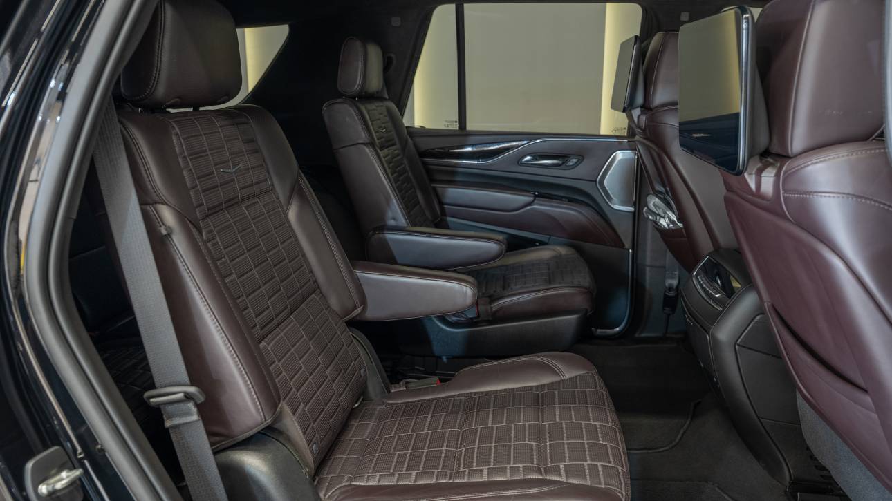 Cadillac Escalade Sport Platinum - GCC - 2021 - Thahab Motors Luxury Car Dealership