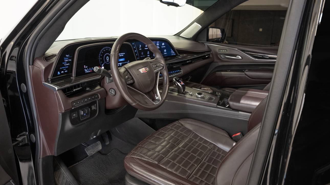 Cadillac Escalade Sport Platinum - GCC - 2021 - Thahab Motors Luxury Car Dealership
