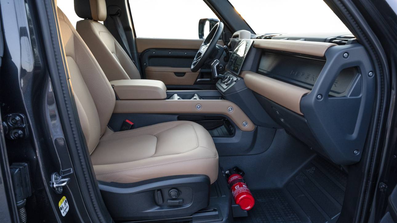 Land Rover Defender 110 X-Dynamic HSE - 2026 - Thahab Motors Luxury Car Dealership Dubai