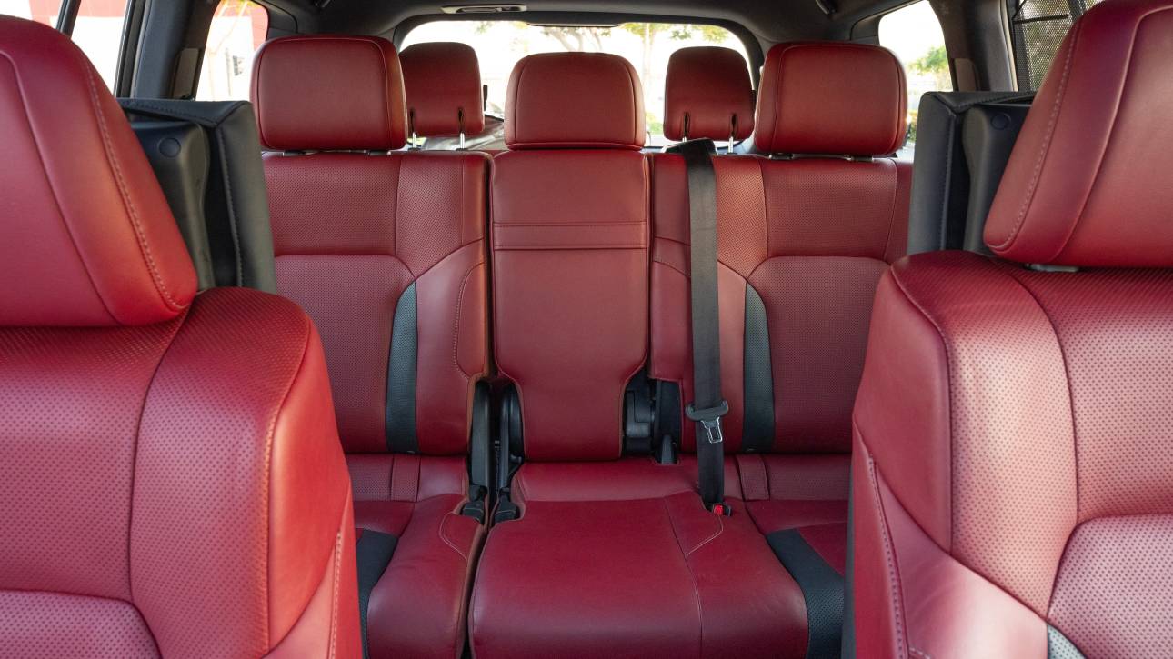Lexus LX 570 Sport - 2019 - GCC - Thahab Motors Luxury Car Dealership Dubai