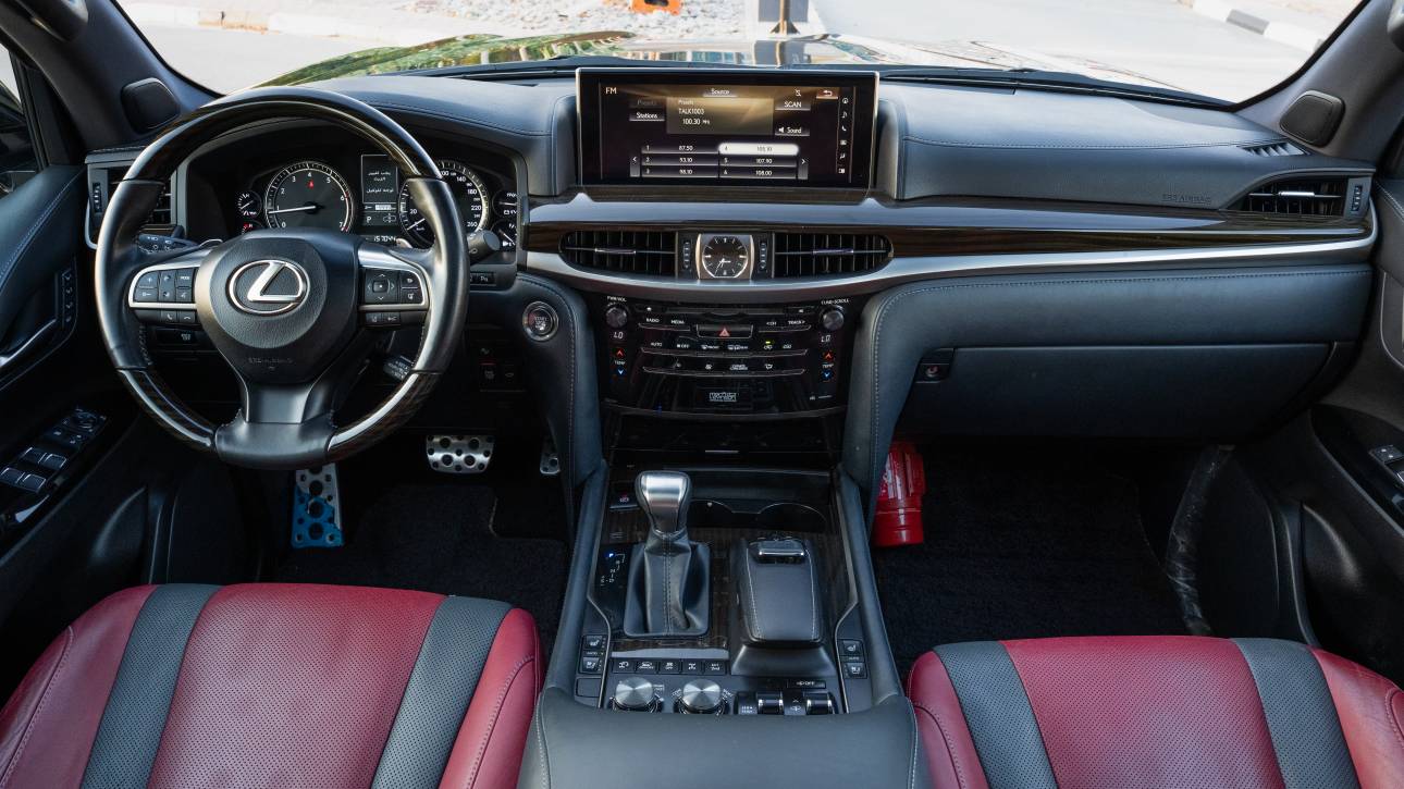 Lexus LX 570 Sport - 2019 - GCC - Thahab Motors Luxury Car Dealership Dubai