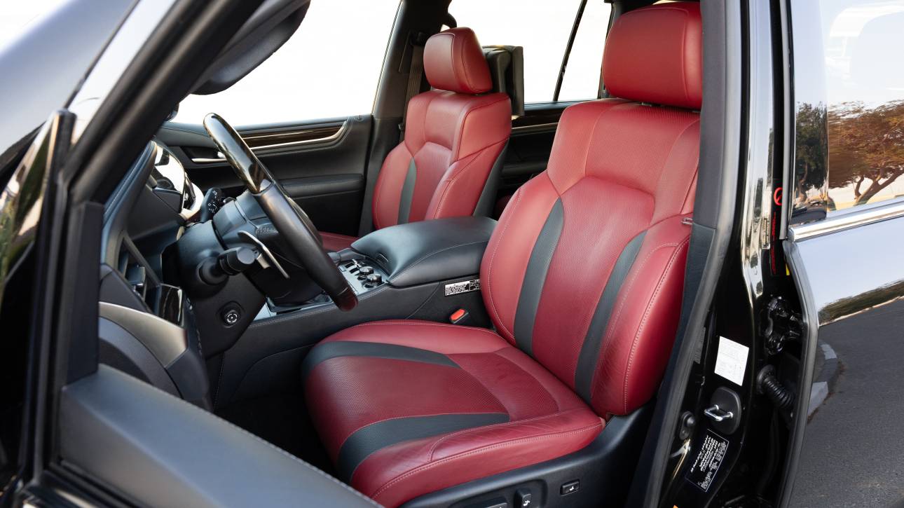 Lexus LX 570 Sport - 2019 - GCC - Thahab Motors Luxury Car Dealership Dubai