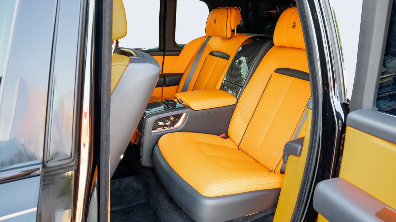 Rolls-Royce Cullinan - Black Badge - 2022 - Thahab Motors