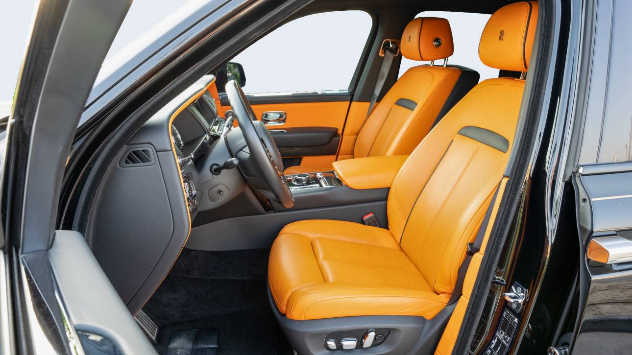 Rolls-Royce Cullinan - Black Badge - 2022 - Thahab Motors
