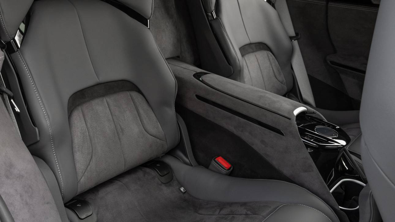 Ferrari Purosangue - 2025 - Thahab Motors Luxury Car Dealership Dubai