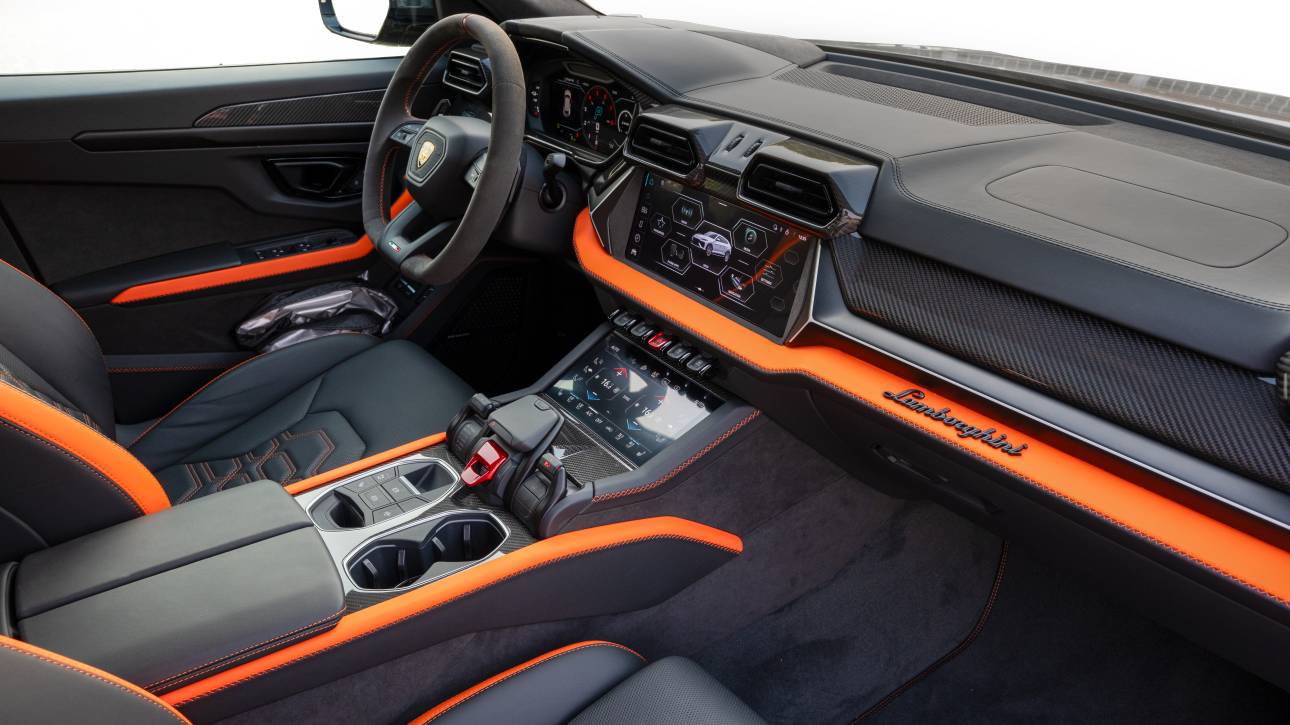 Lamborghini Urus SE - 2025 - Thahab Motors Luxury Car Dealership Dubai