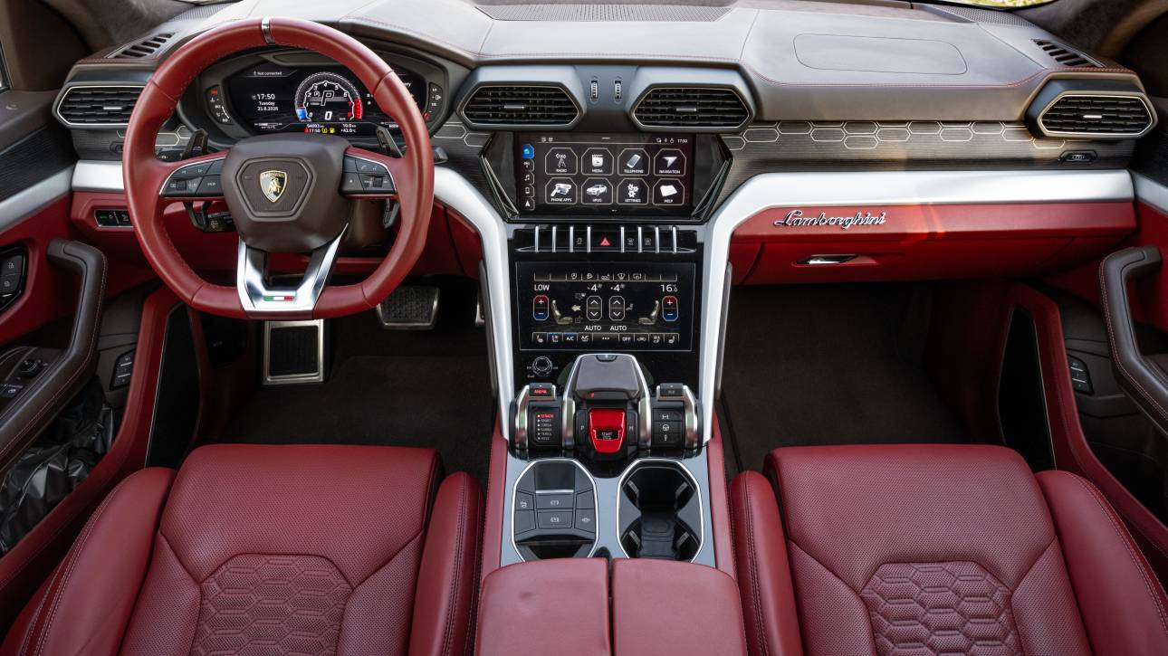 Lamborghini Urus Standard - 2020 - Thahab Motors Luxury Car Dealership Dubai
