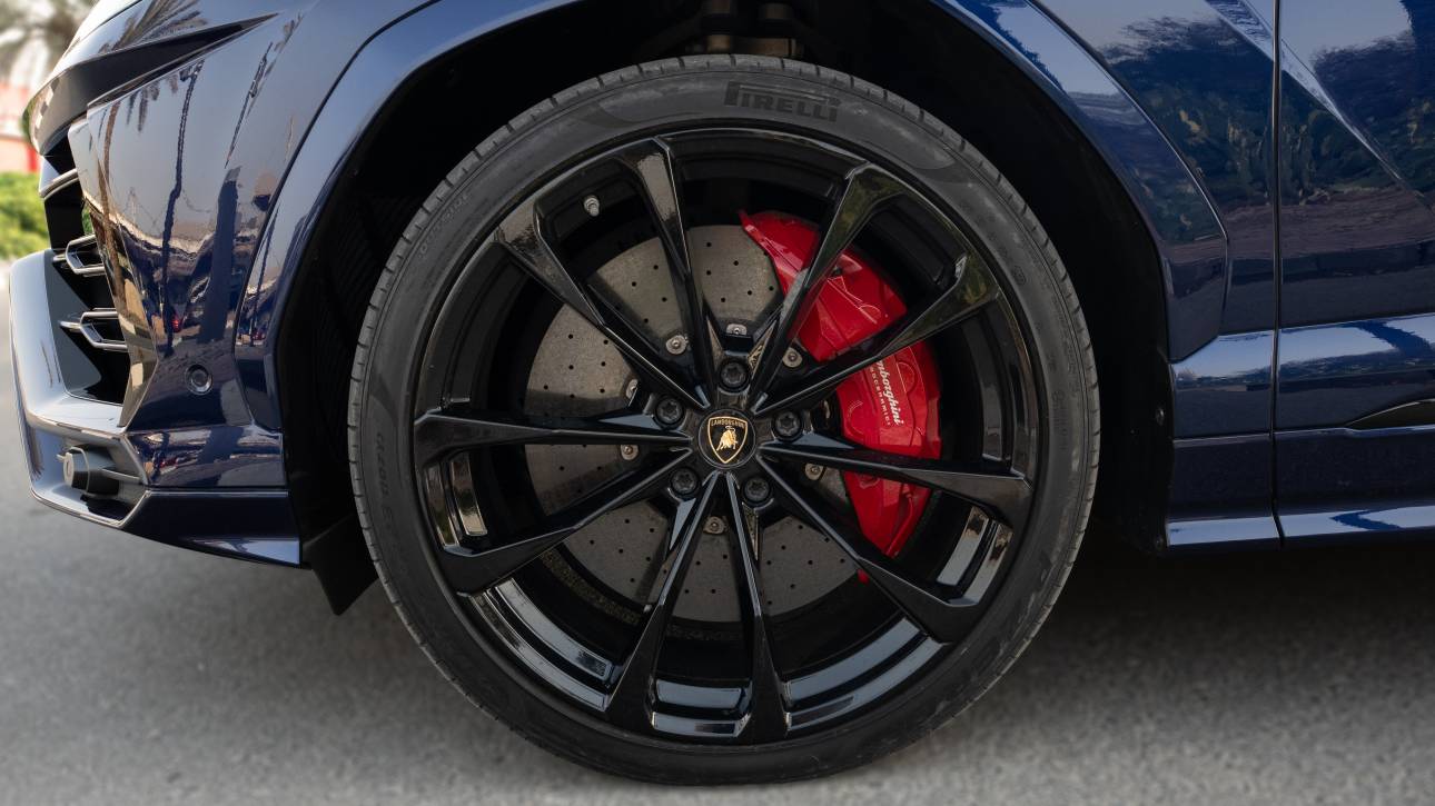 Lamborghini Urus Standard - 2020 - Thahab Motors Luxury Car Dealership Dubai