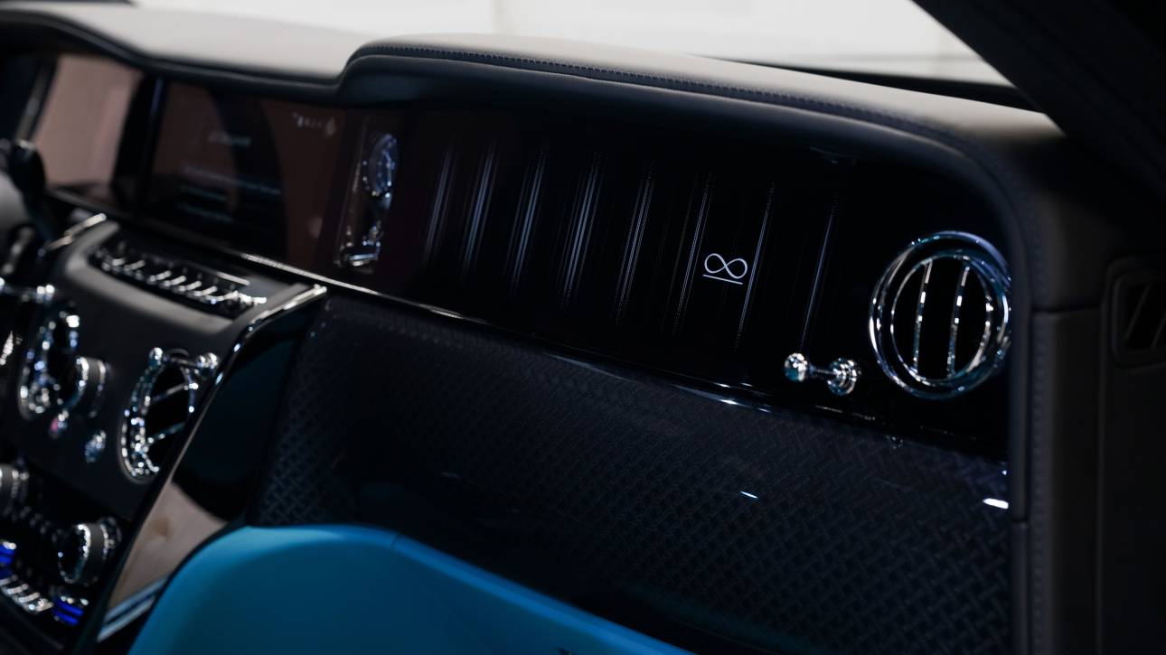 Rolls-Royce Cullinan - Black Badge - 2026 - Thahab Motors Luxury Car Dealership Dubai